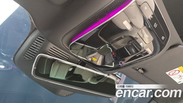 Mercedes-Benz CLE-Class (C236) CLE200 Cabriolet 2024 — фото 19