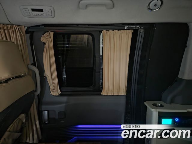 Hyundai Staria 4WD Camper Special Vehicle 2023 — фото 16