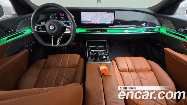 BMW 7 Series (G70) 740i xDrive M Sport Limited 2025 — фото 7