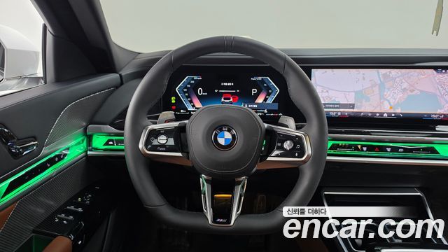 BMW 7 Series (G70) 740i xDrive M Sport Limited 2025 — фото 13