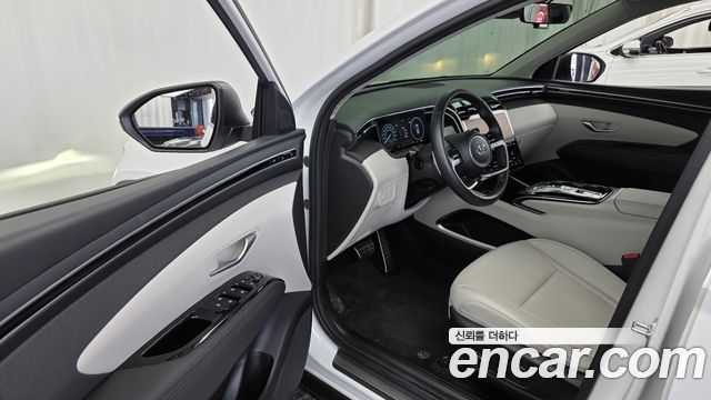 Hyundai Tucson (NX4) Diesel 2.0 4WD Adventure 2023 — фото 10
