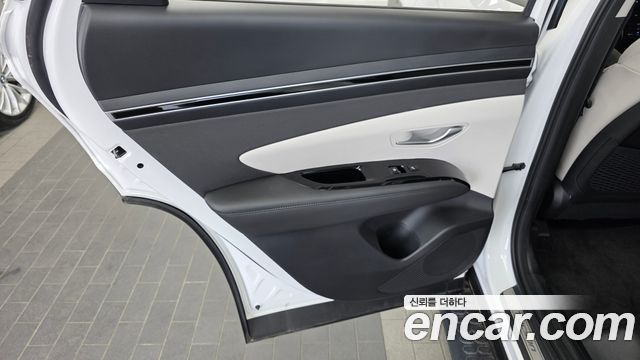 Hyundai Tucson (NX4) Diesel 2.0 4WD Adventure 2023 — фото 31
