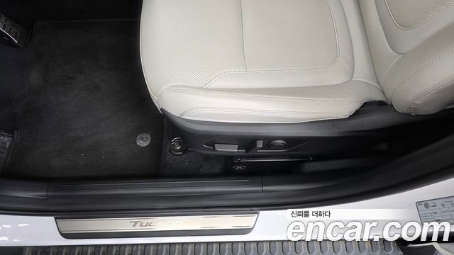 Hyundai Tucson (NX4) Diesel 2.0 4WD Adventure 2023 — фото 37