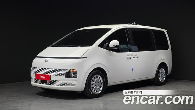 Hyundai Staria Tourer 9-Seater Modern 2023 — фото 1