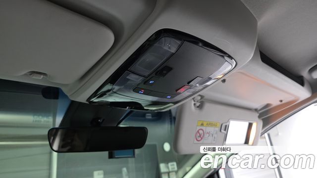 Hyundai Staria Tourer 9-Seater Modern 2023 — фото 18