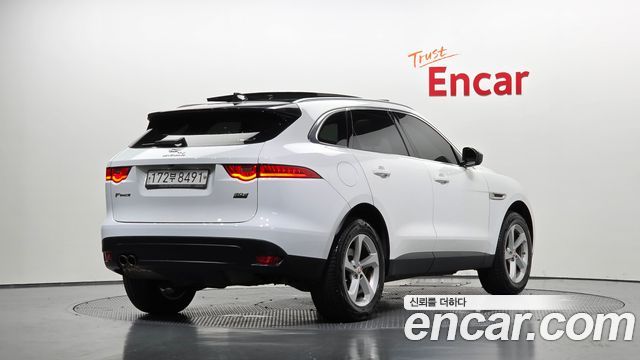 Jaguar F-PACE 20d Prestige 2019 — фото 2