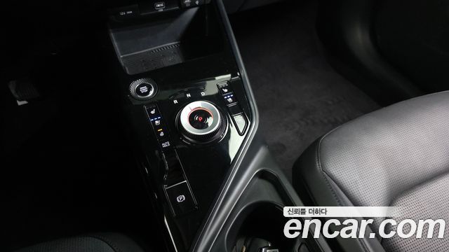 Kia Niro Prestige 2024 — фото 9