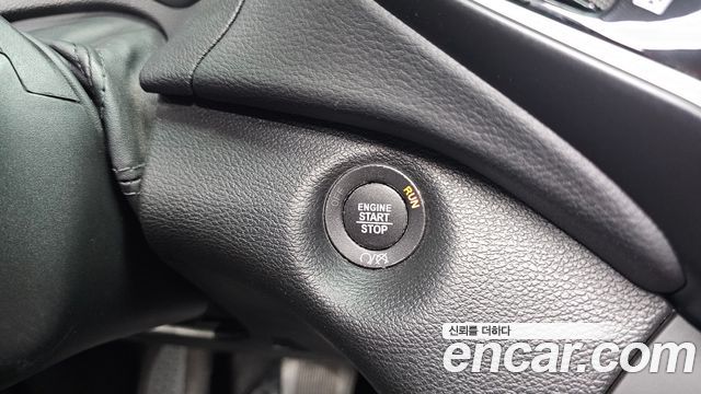 Jeep Cherokee (KL) 2.4 Limited AWD 2021 — фото 37