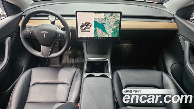Tesla Model Y Long Range AWD 2022 — фото 7