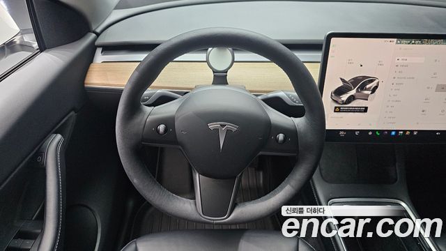 Tesla Model Y Long Range AWD 2022 — фото 17