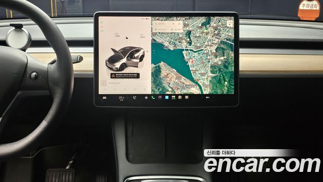 Tesla Model Y Long Range AWD 2022 — фото 18