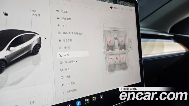 Tesla Model Y Long Range AWD 2022 — фото 20