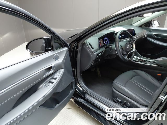 Hyundai Sonata (DN8) 1.6 Turbo Premium Plus 2022 — фото 10