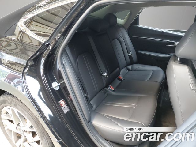 Hyundai Sonata (DN8) 1.6 Turbo Premium Plus 2022 — фото 11