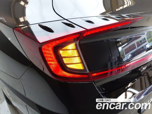 Hyundai Sonata (DN8) 1.6 Turbo Premium Plus 2022 — фото 23