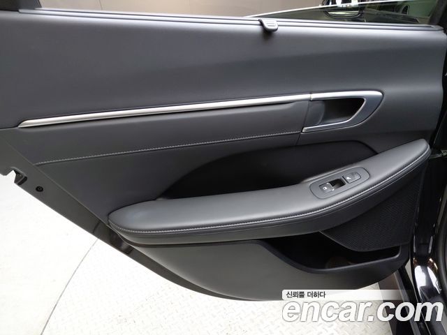 Hyundai Sonata (DN8) 1.6 Turbo Premium Plus 2022 — фото 25