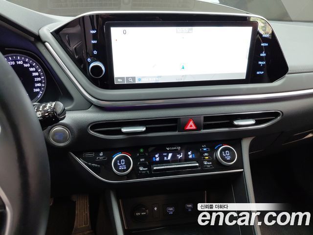 Hyundai Sonata (DN8) 1.6 Turbo Premium Plus 2022 — фото 30