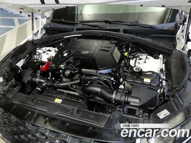 Land Rover Range Rover Velar 3.0 D300 R-Dynamic SE 2018 — фото 23