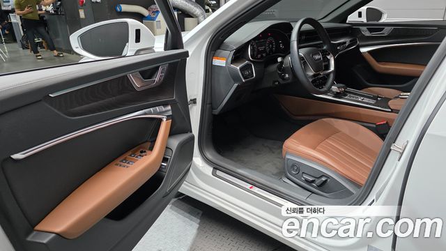 Audi A6 (C8) 45 TFSI Premium 2023 — фото 10
