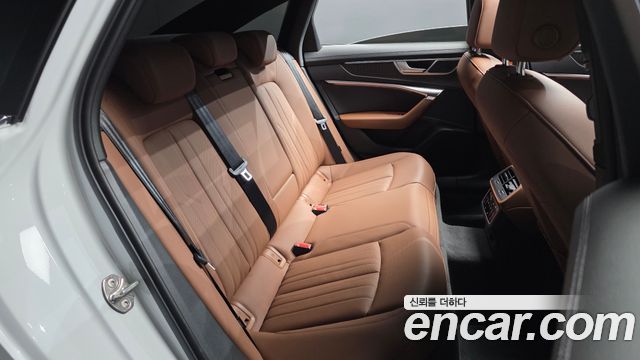 Audi A6 (C8) 45 TFSI Premium 2023 — фото 11