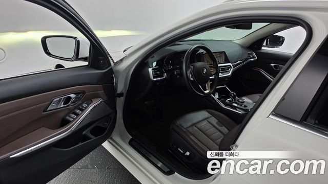 BMW 3 Series (G20) 320i Touring Luxury 2021 — фото 10