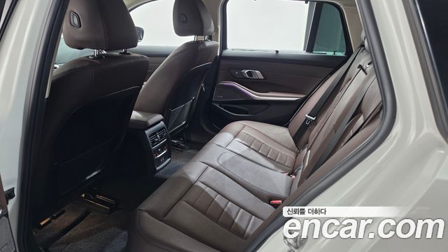 BMW 3 Series (G20) 320i Touring Luxury 2021 — фото 11