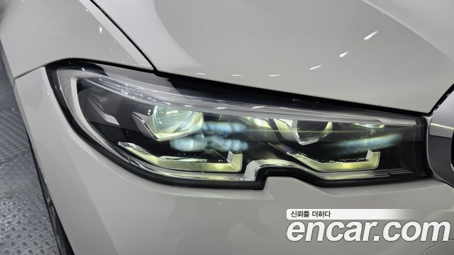 BMW 3 Series (G20) 320i Touring Luxury 2021 — фото 22