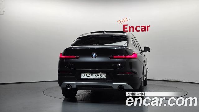 BMW X4 (G02) xDrive20i xLine 2020 — фото 4