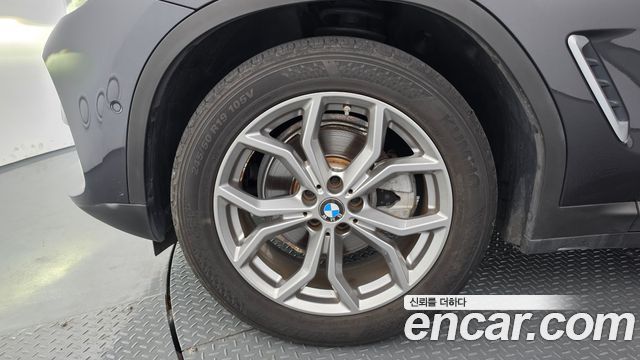 BMW X4 (G02) xDrive20i xLine 2020 — фото 5