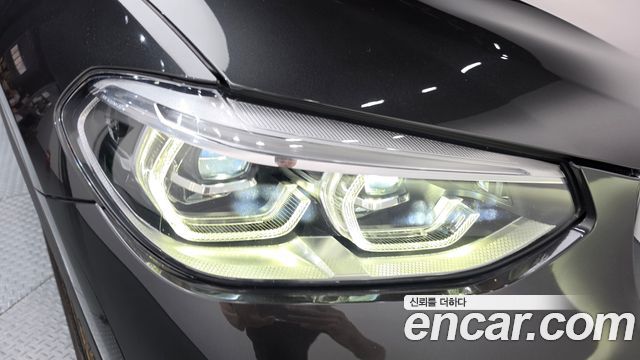 BMW X4 (G02) xDrive20i xLine 2020 — фото 22