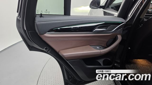 BMW X4 (G02) xDrive20i xLine 2020 — фото 25