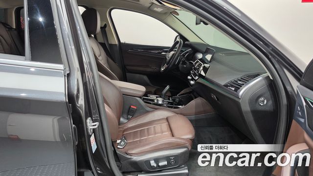 BMW X4 (G02) xDrive20i xLine 2020 — фото 26
