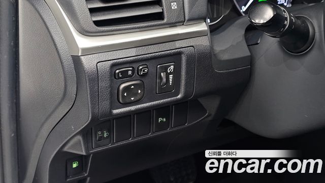 Lexus CT200h 1.8 Compact Trendy ZWA10 2013 — фото 18