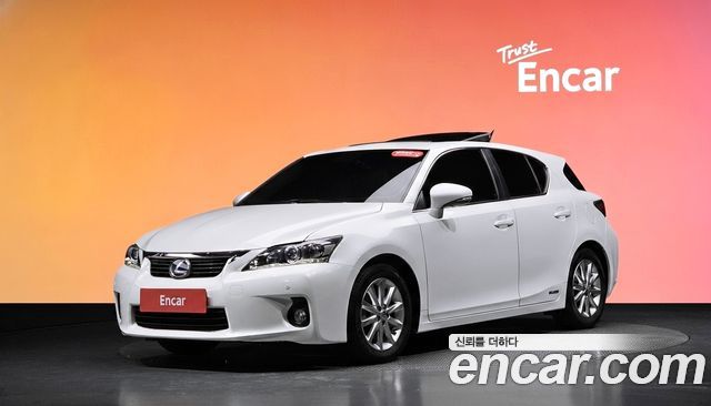 Lexus CT200h 1.8 Compact Trendy ZWA10