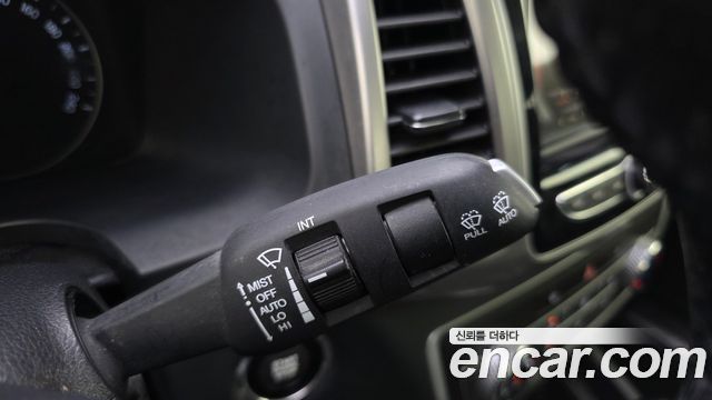 KG Mobility (SsangYong) Rexton Sports Diesel 2.2 2WD Adventure 2019 — фото 19
