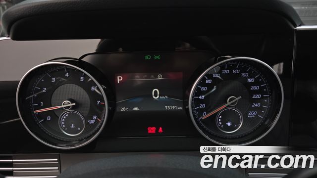 Hyundai Grandeur (IG) 3.0 LPi Rent Car Modern 2023 — фото 8