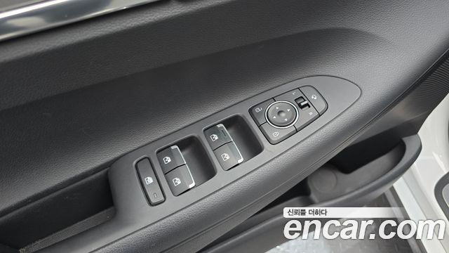 Hyundai Grandeur (IG) 3.0 LPi Rent Car Modern 2023 — фото 22