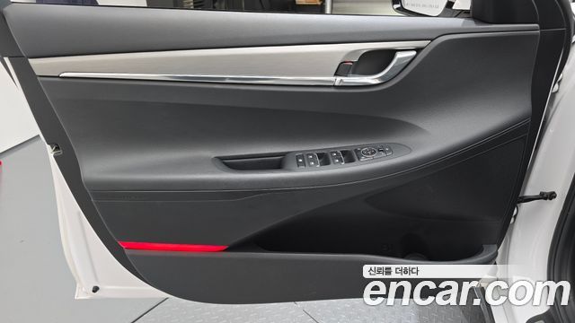 Hyundai Grandeur (IG) 3.0 LPi Rent Car Modern 2023 — фото 30