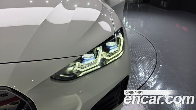 BMW i4 eDrive40 M Sports Pro 2024 — фото 22