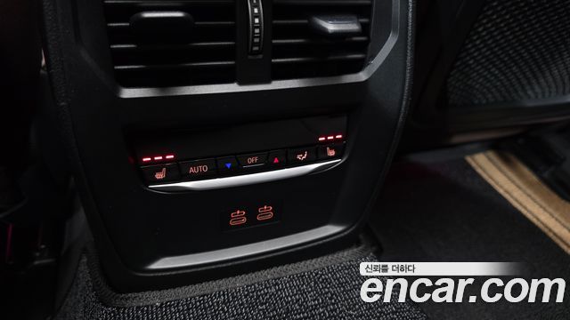 BMW i4 eDrive40 M Sports Pro 2024 — фото 29