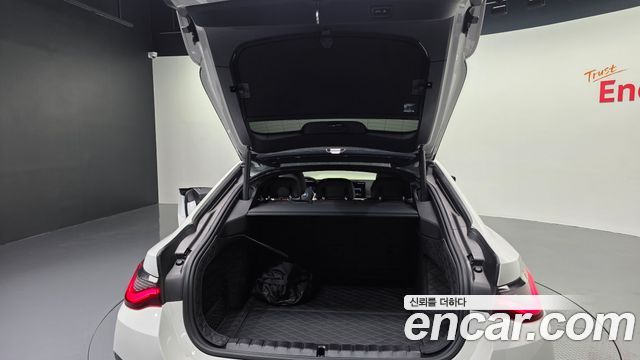 BMW i4 eDrive40 M Sports Pro 2024 — фото 33