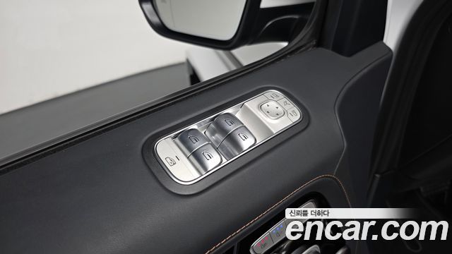 Mercedes-Benz G-Class (W463b) AMG G63 Manufaktur 2024 — фото 30