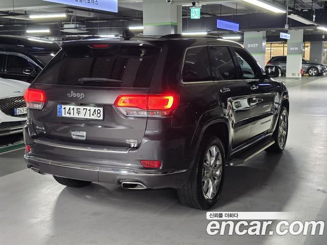 Jeep Grand Cherokee 3.0 Diesel Overland Summit WK2 2014 — фото 4