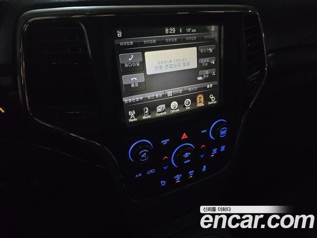 Jeep Grand Cherokee 3.0 Diesel Overland Summit WK2 2014 — фото 16