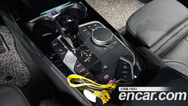 BMW 1 Series (F40) 120i Advantage 2022 — фото 9
