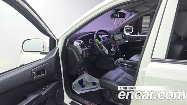 KG Mobility (SsangYong) Korando Sport 2.2 Samba Edition 4WD 2017 — фото 10