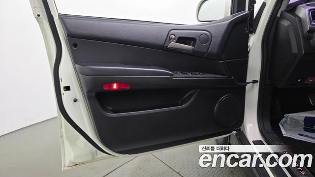 KG Mobility (SsangYong) Korando Sport 2.2 Samba Edition 4WD 2017 — фото 24