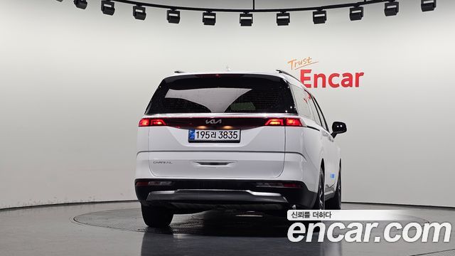 Kia Carnival (IV) Diesel 9-Seater Noblesse 2023 — фото 4