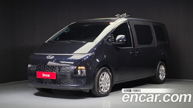 Hyundai Staria 4WD Tourer 9-Seater Modern 2022 — фото 1