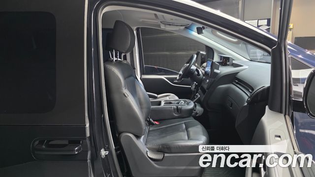 Hyundai Staria 4WD Tourer 9-Seater Modern 2022 — фото 12